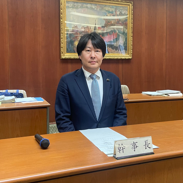議会での政策提言